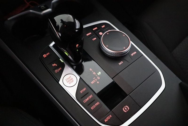 BMW 118 bild 19