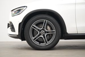Mercedes GLC220 bild 2