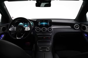 Mercedes GLC220 bild 8