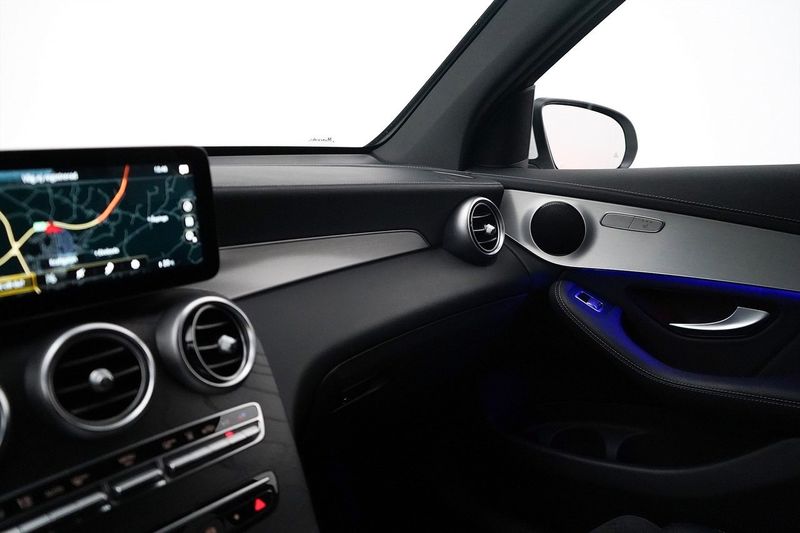 Mercedes GLC220 bild 10