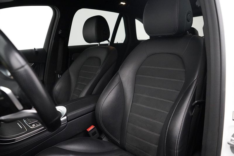 Mercedes GLC220 bild 6