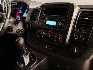 Opel Vivaro bild 8