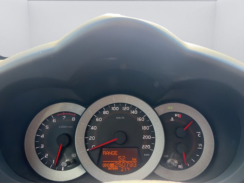 Toyota RAV4 bild 12