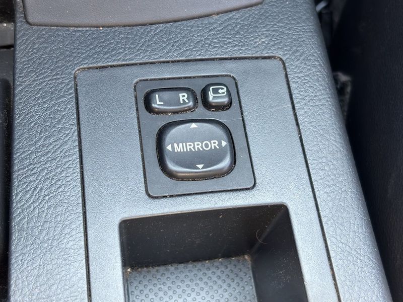 Toyota RAV4 bild 19