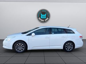 Toyota Avensis bild 7