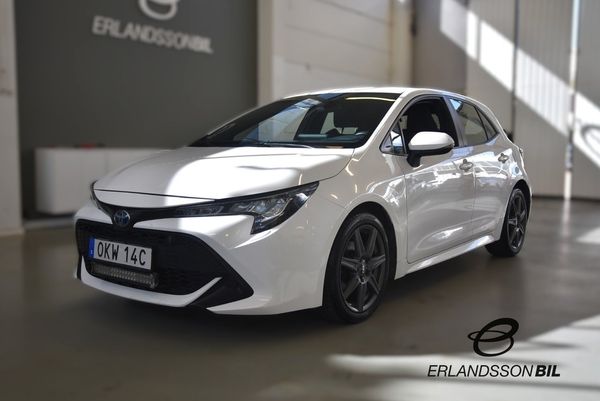 Toyota Corolla Hybrid e-CVT Life NYSERVAD NYBESIKTIGAD P-SENSORER - 2019