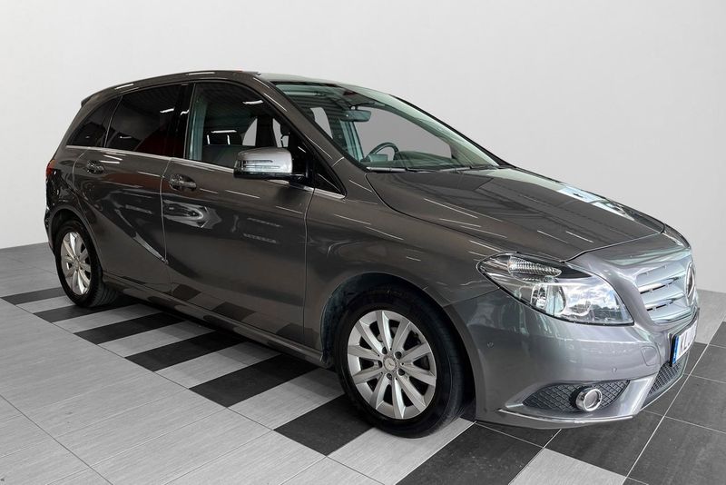 Mercedes B180 bild 2