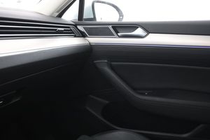 Volkswagen Passat bild 34