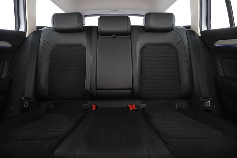 Volkswagen Passat bild 16