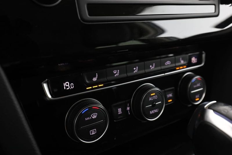 Volkswagen Passat bild 26