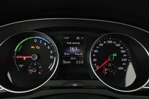 Volkswagen Passat bild 20