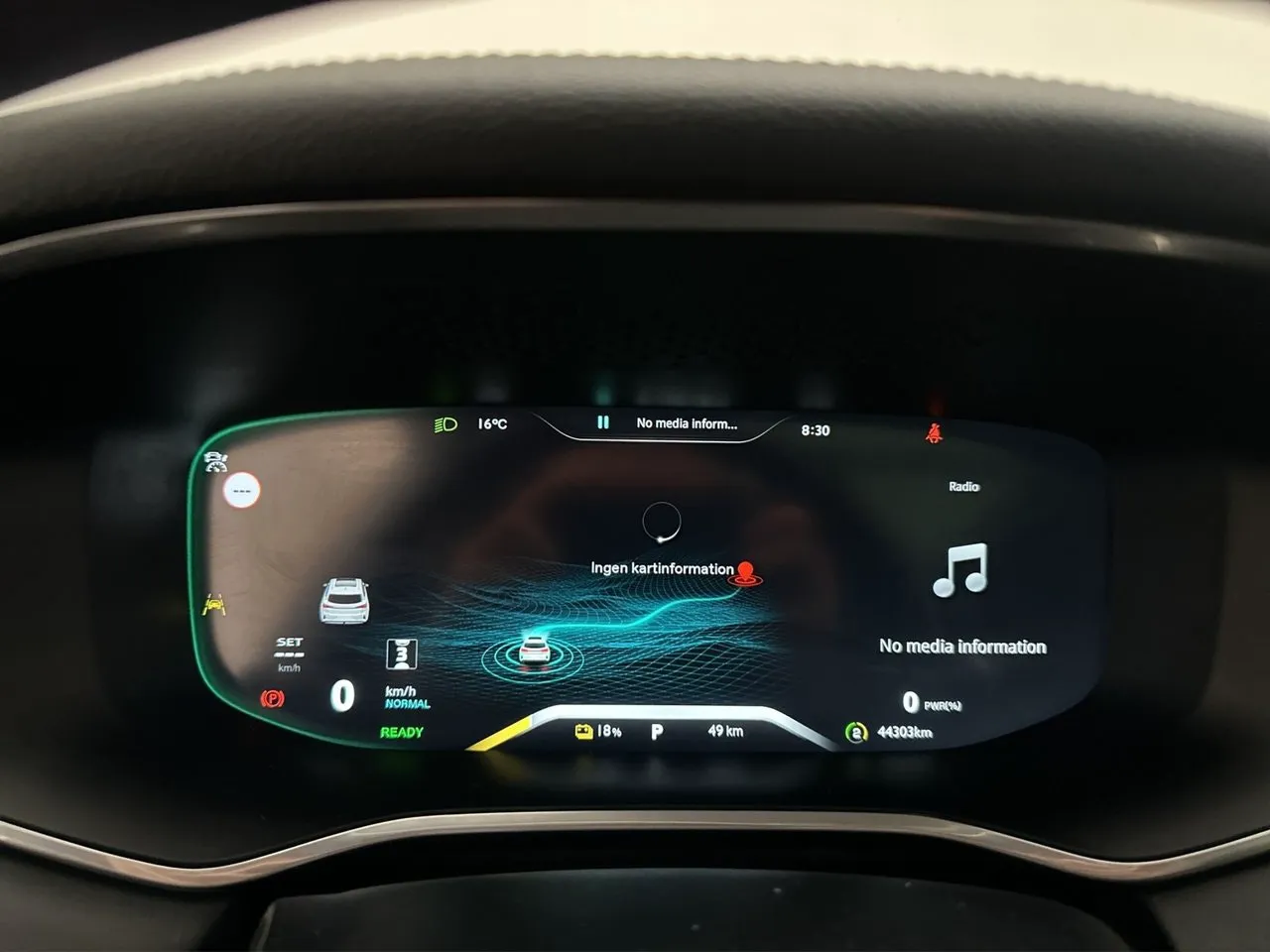 Vehicle image 17