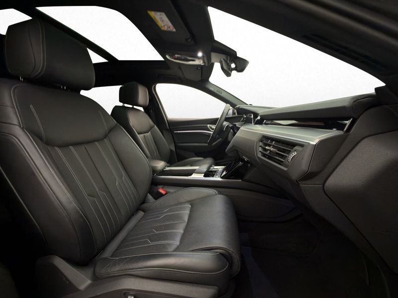 Audi Q8 e-tron bild 13