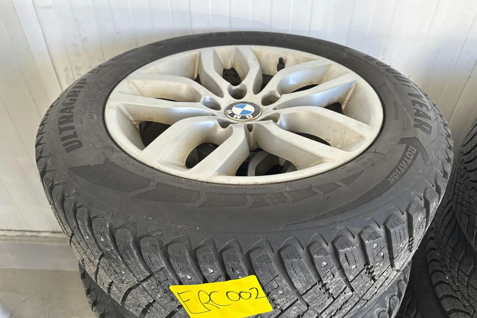 Vehicle image 18