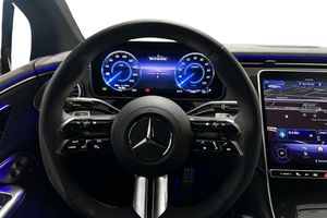 Mercedes EQE350+ bild 7