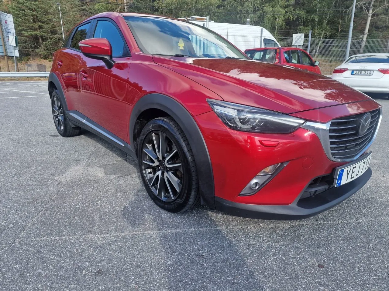 Vehicle image 1