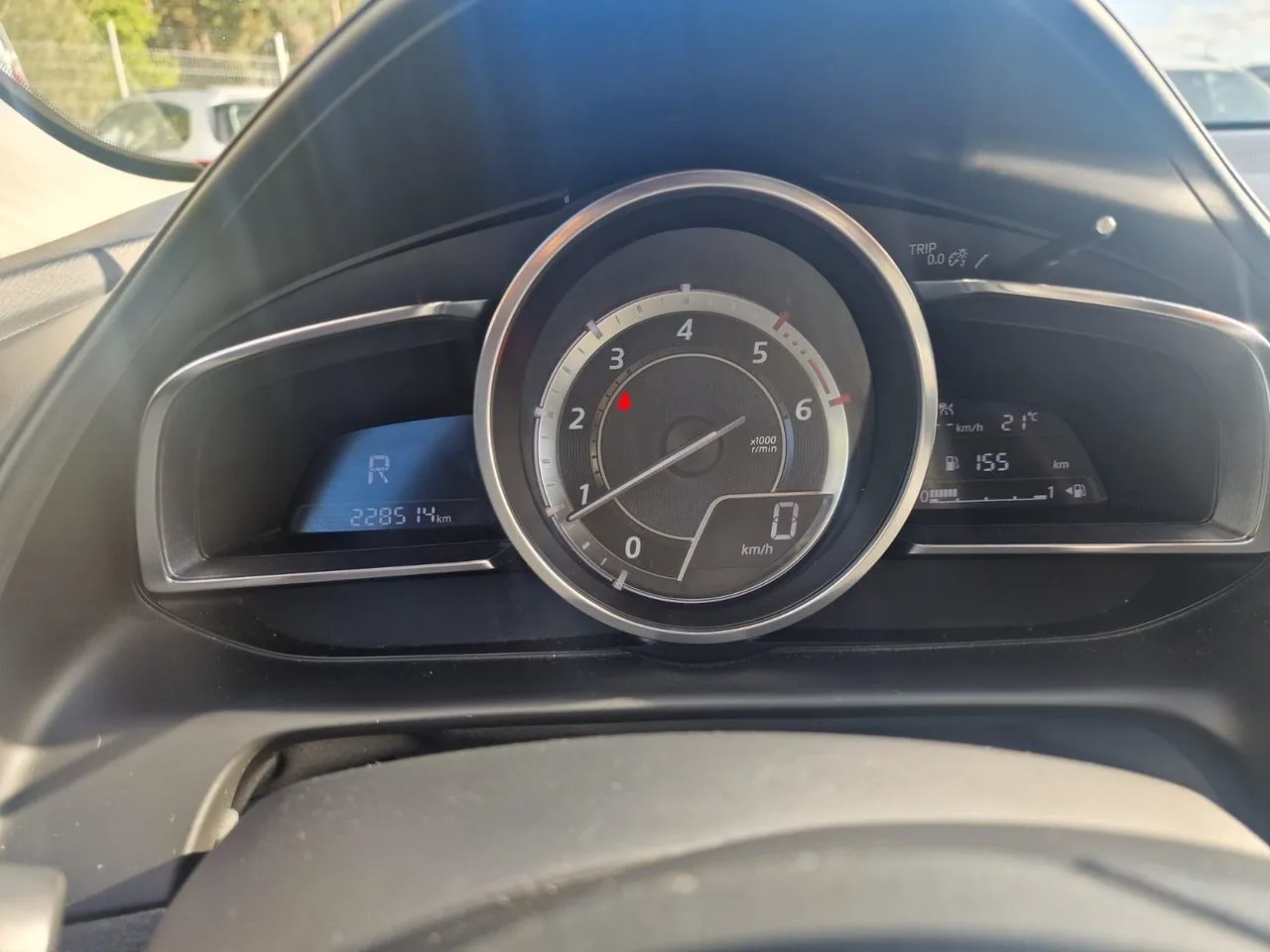 Vehicle image 21