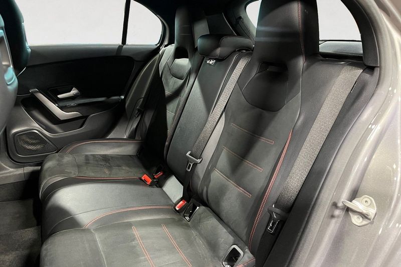 Mercedes A180 bild 14