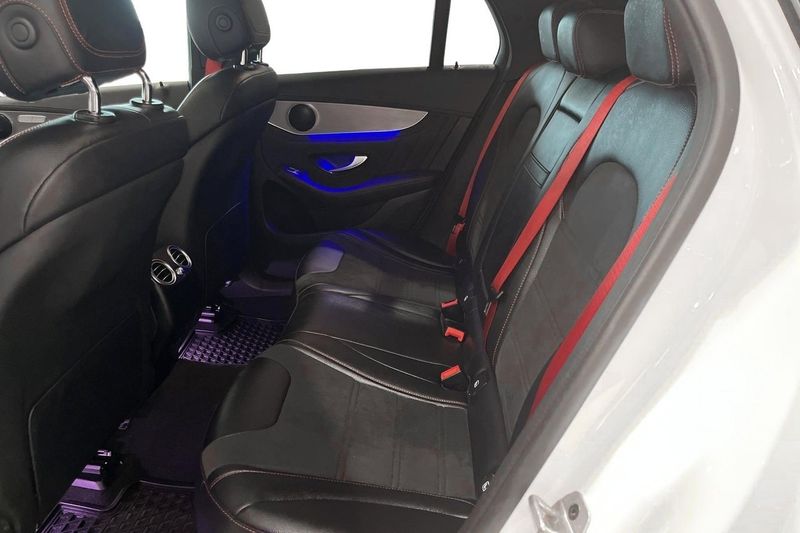 Mercedes GLC300 bild 10