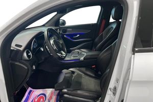 Mercedes GLC300 bild 8
