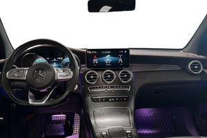 Mercedes GLC300 bild 9