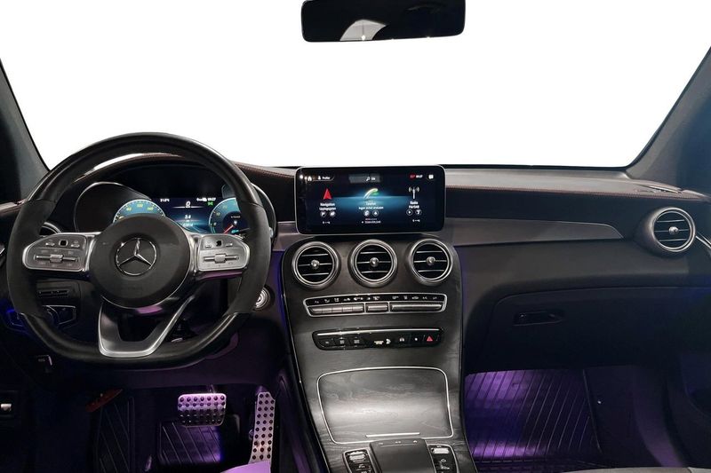 Mercedes GLC300 bild 9