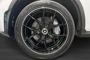 Mercedes GLC300 bild 12
