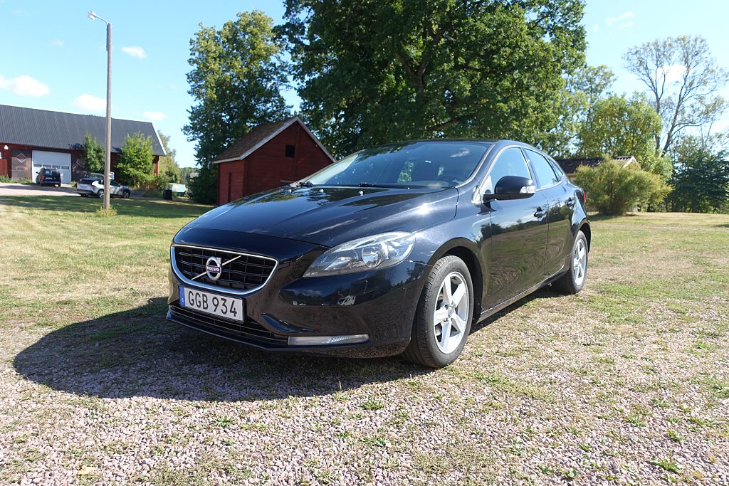 Volvo V40