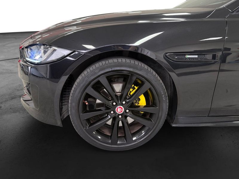 Jaguar XE bild 16