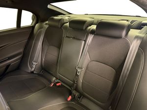 Jaguar XE bild 10