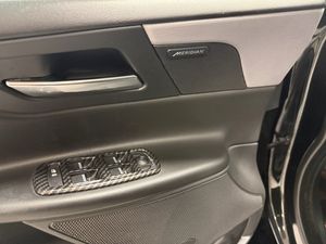 Jaguar XE bild 9