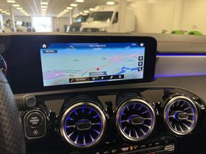Mercedes CLA180 bild 14
