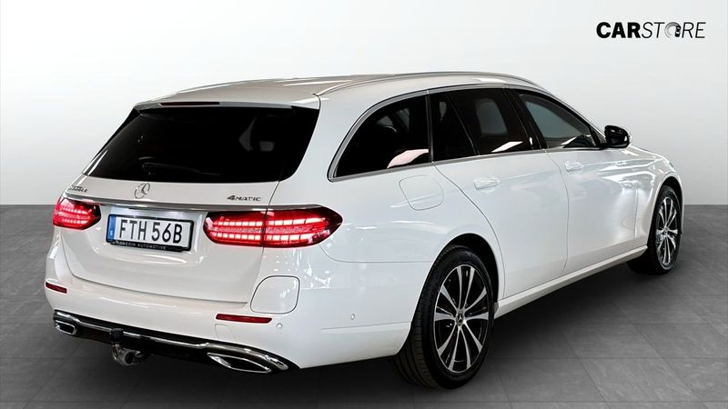 Mercedes E300 bild 2