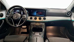 Mercedes E300 bild 4