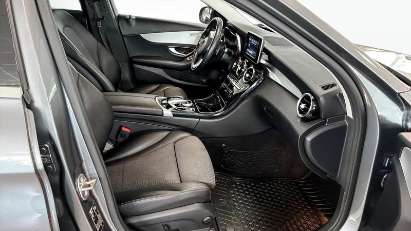 Mercedes C300 bild 3