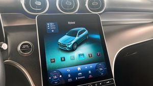 Mercedes GLC300 bild 20