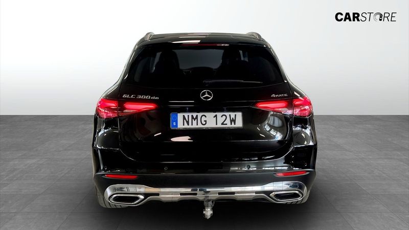 Mercedes GLC300 bild 7