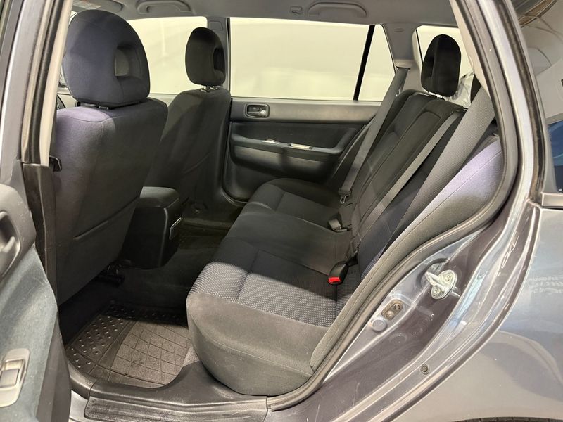 Mitsubishi Lancer bild 11