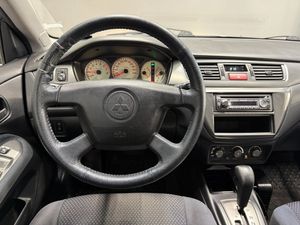 Mitsubishi Lancer bild 14