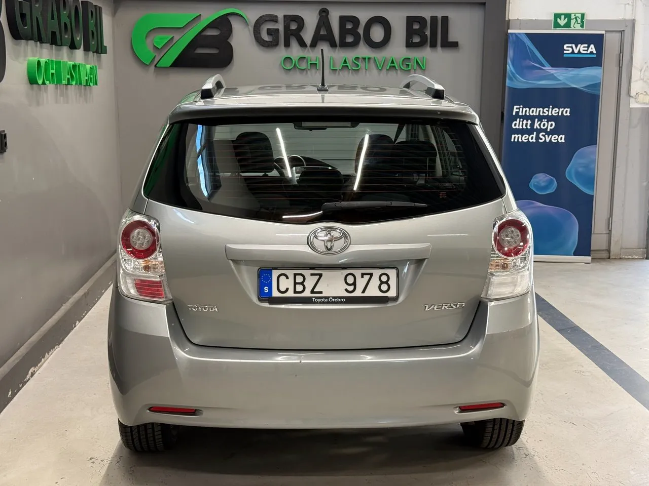 Vehicle image 7
