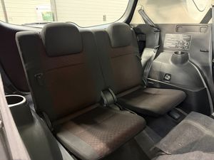 Toyota Verso bild 14