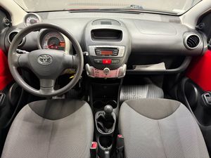 Toyota Aygo bild 13