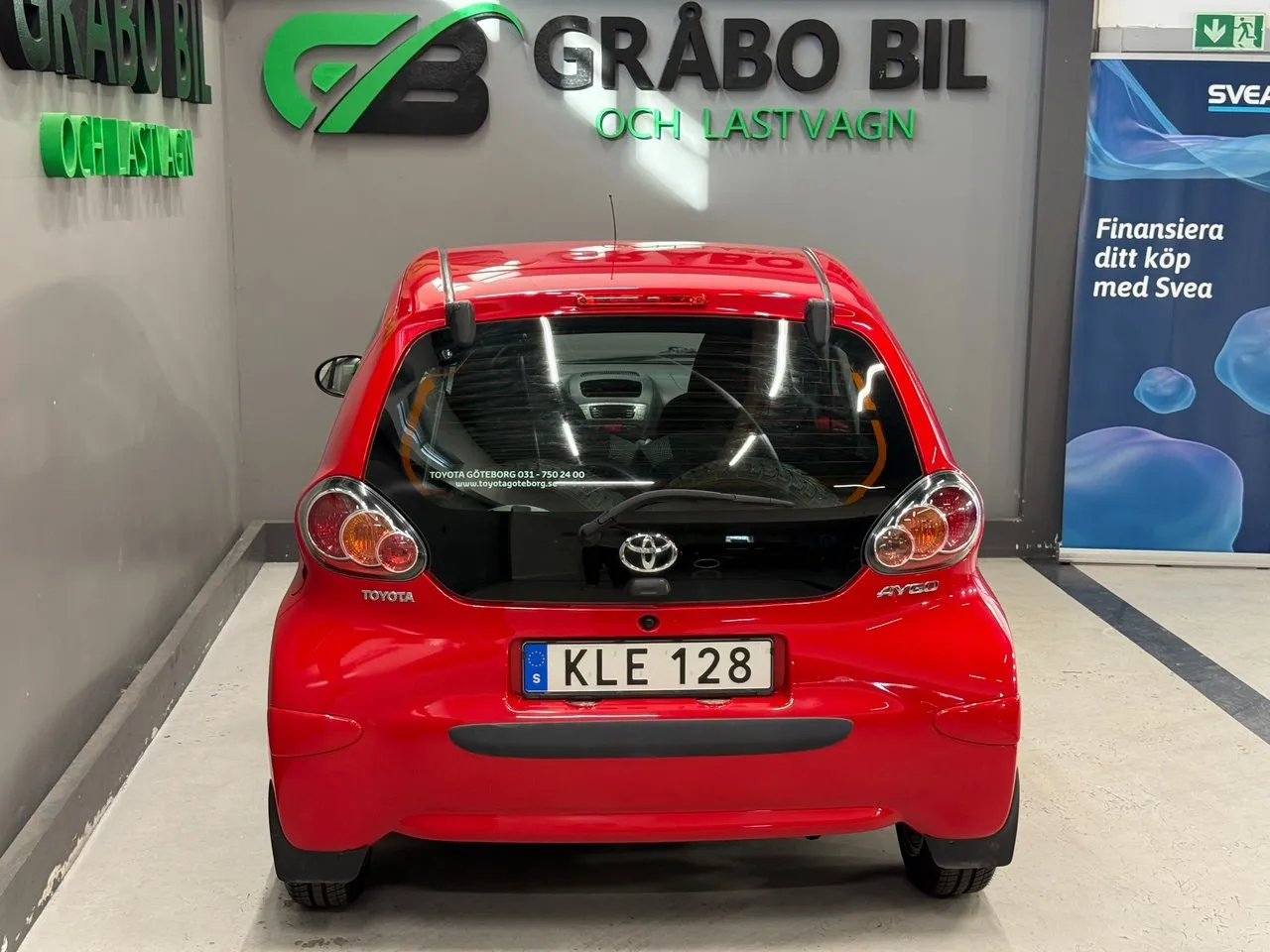 Vehicle image 7