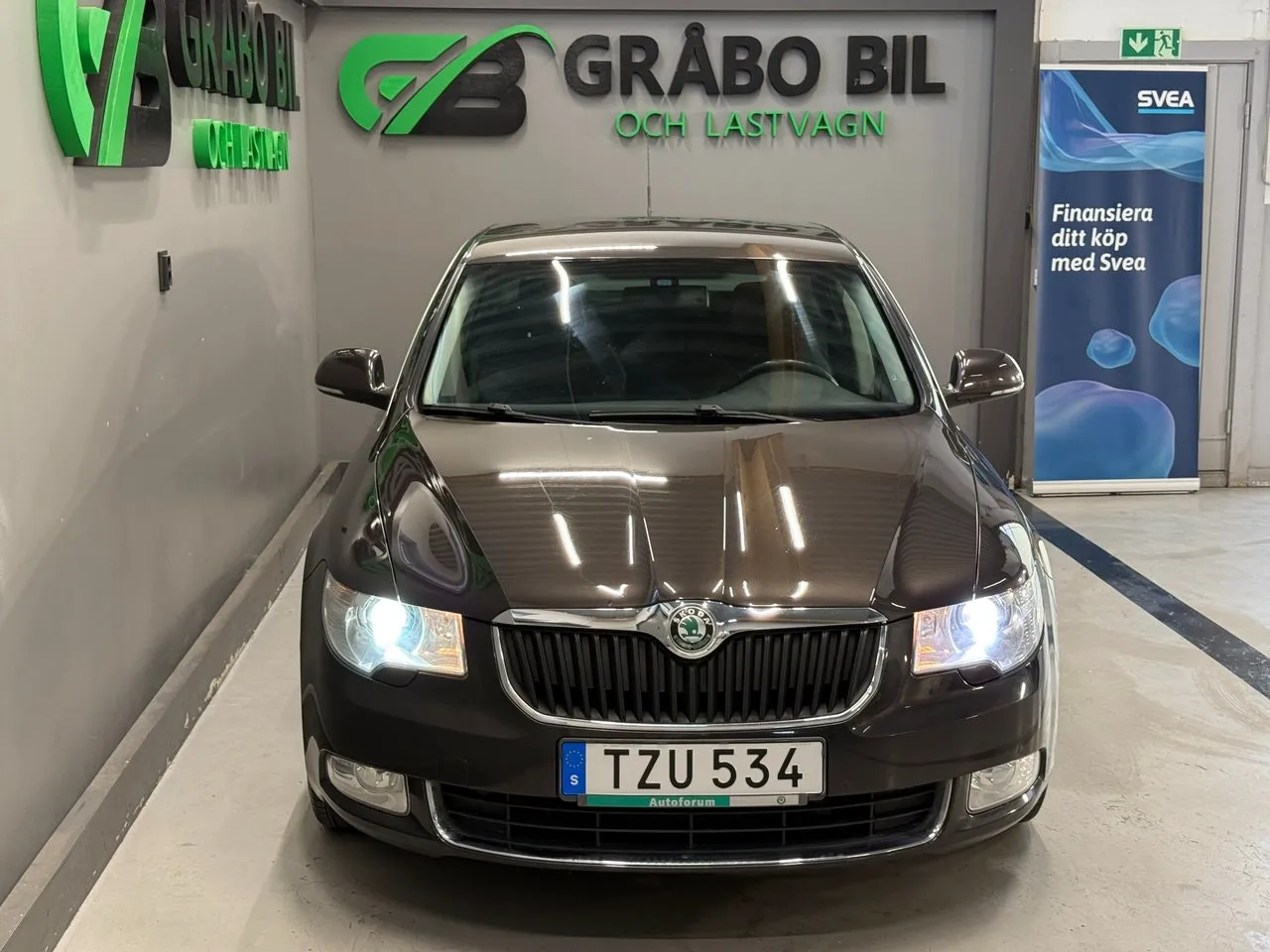 Vehicle image 2
