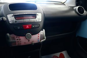Toyota Aygo bild 14