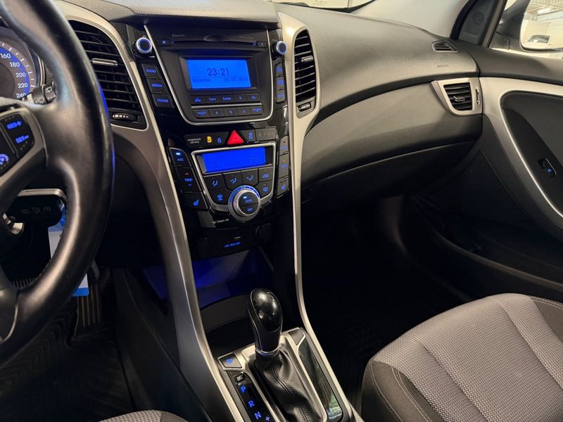 Hyundai i30 bild 11