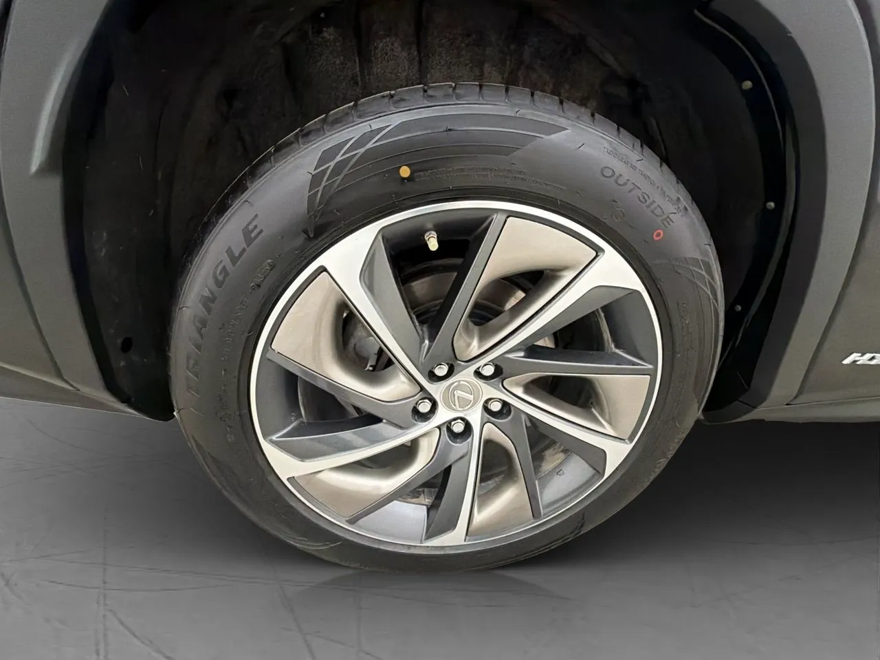 Vehicle image 36