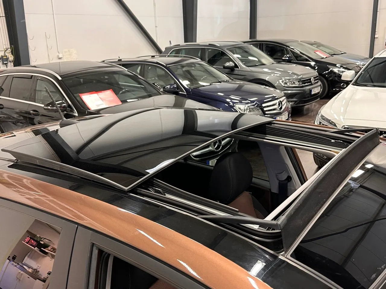 Vehicle image 22