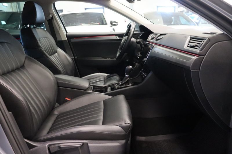 Skoda Superb bild 9