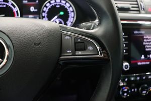 Skoda Superb bild 16